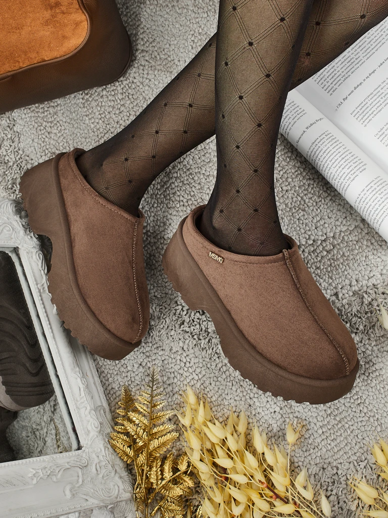 Botine scurte de damă a'la snowboots cu blană Calindra