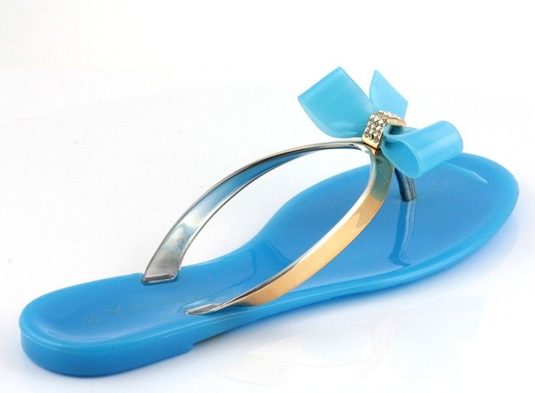 Biało-niebieskie klapki japonki Uferdess- Obuwie