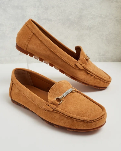 Mocasini Dama Camel Aurelia din Piele Întoarsă cu Ornament - Confort și Stil pe Toc Plat