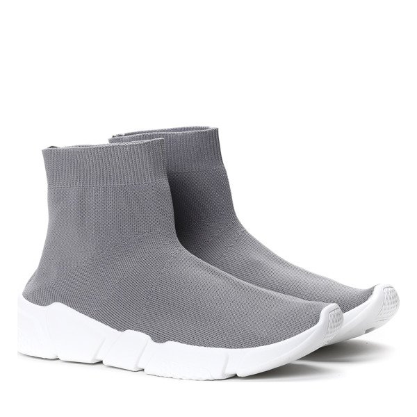 Szare obuwie z tekstylną cholewką- Obuwie