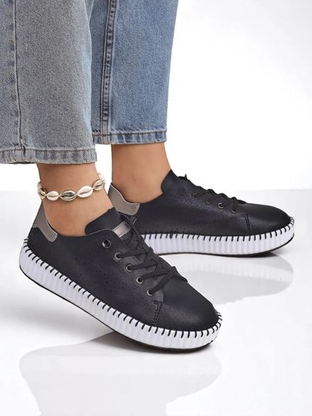 Royalfashion Women's Openwork Sneakers Luna Lace