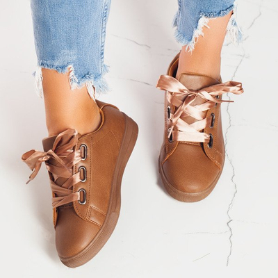 OUTLET Adidași maro din piele ecologică Rumba - Încălțăminte