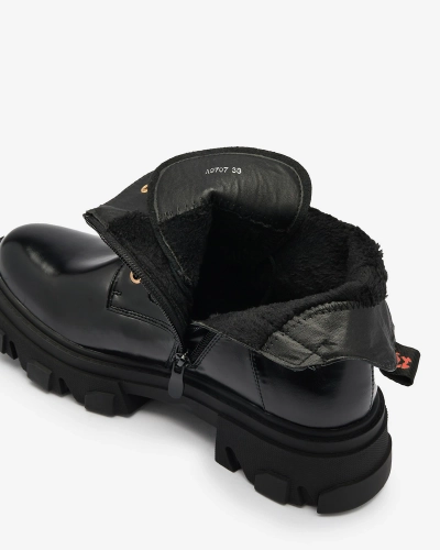 Royalfashion Cizme de trapper izolate din piele ecologică neagră pentru femei Selori