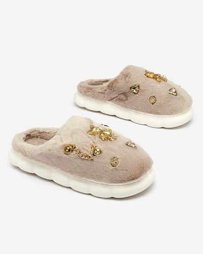Royalfashion Papuci de blană pentru femei gri cu ornamente Erserra