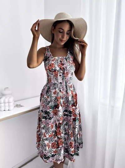 Rochie albă de damă până la genunchi cu motiv floral- Îmbrăcăminte