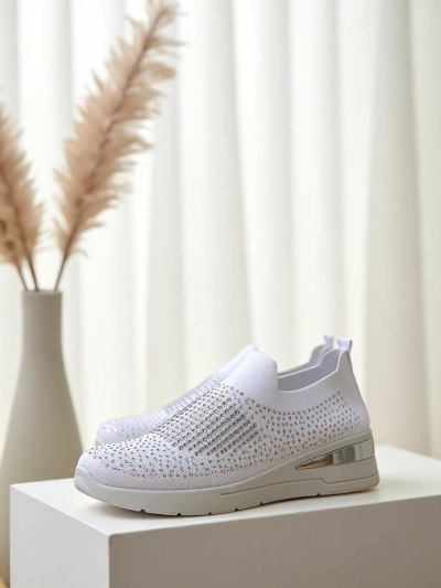 Royalfashion Pantofi sport cu talpă wedge pentru femei, slip-on, cu strasuri Qelavise