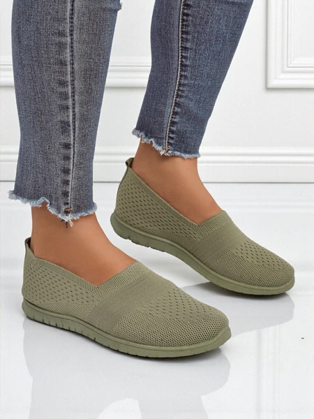 Gaia Verde dames mocassins - comfortabele groene stoffen schoenen met platte hak