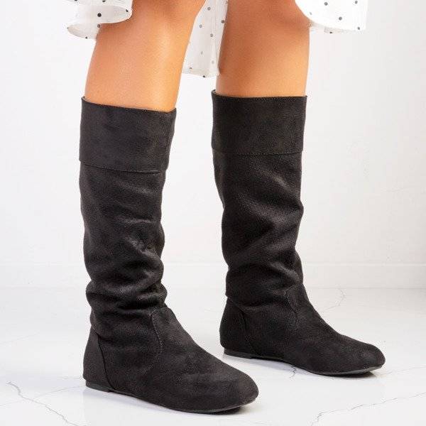 Czarne kozaki z ażurową cholewką Marira - Obuwie