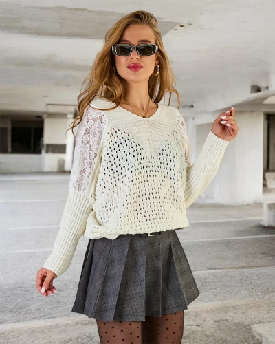 Royalfashion Pulover de damă ajurat cu dantelă