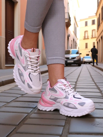 Royalfashion Sneakers din patent pentru femei Leysi