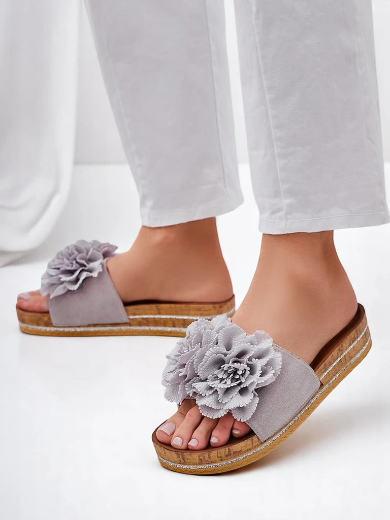 Papuci de plajă pentru femei Royalfashion cu flori Focce