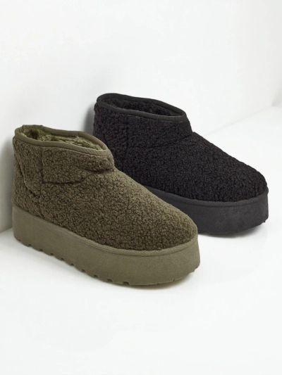 Cizme scurte tip snowboots de damă Marellin