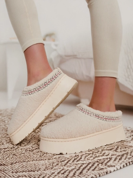 Bocanci scurți de zăpadă pentru femei Royalfashion Esel