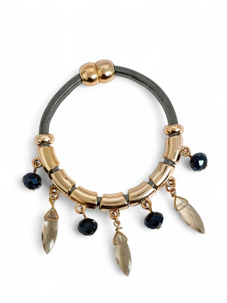 Braslè pou fanm avèk ti pèl ak briye