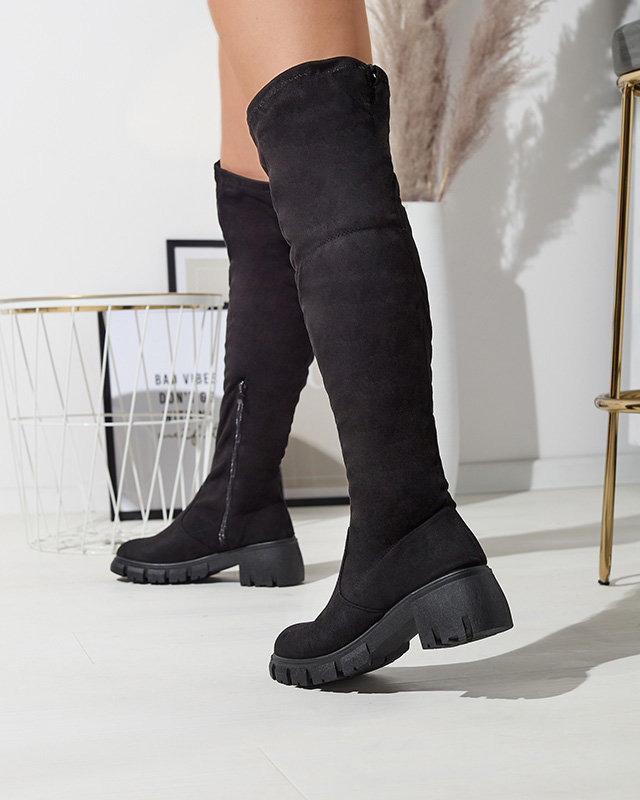 OUTLET Cizme negre de damă până la genunchi, pe post de toc Wersetfa- Footwear