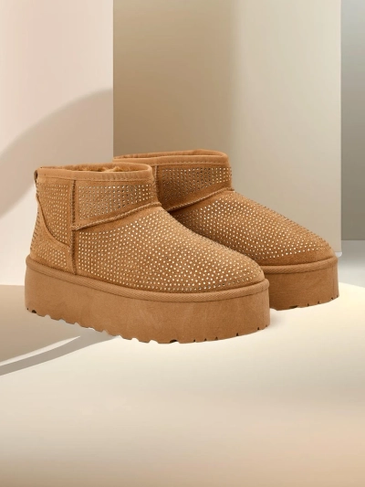 Royalfashion Cizme de zăpadă pentru femei Beige a'la UGGs Corob