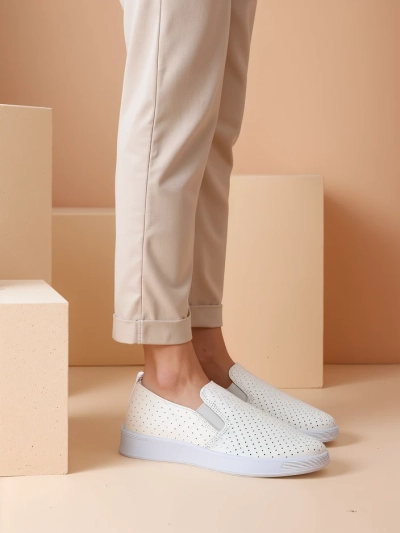 Pantofi sport perforați pentru femei Royalfashion Musio