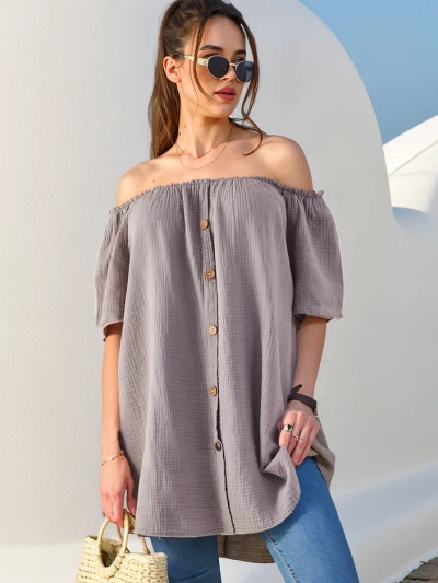 Bluză din bumbac Royalfashion pentru femei a'la off-the-shoulder cu butoane decorative