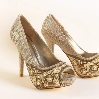 OUTLET Pompe lucioase aurii pe toc stiletto Prisca - Pantofi