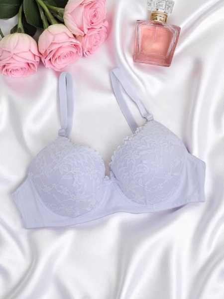 Royalfashion Sutien damă cu burete și dantelă Elegance Lace