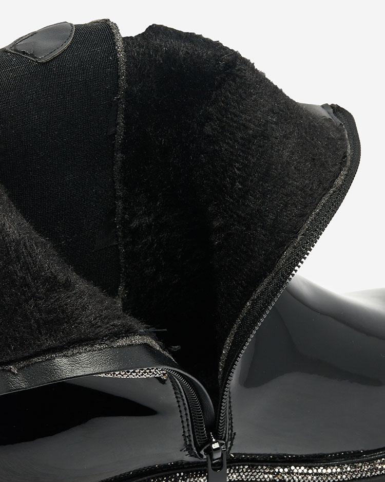 Royalfashion Cizme negre lăcuite pentru femei cu ornament la modă Frosty Glam