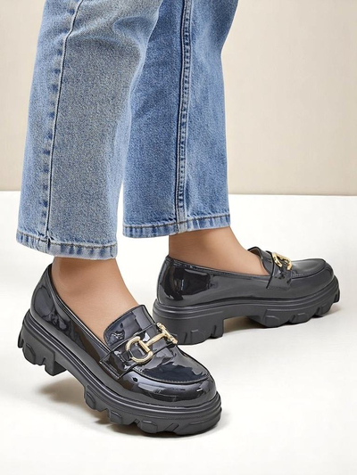 Royalfashion Mocasini de damă din piele lăcuită cu decorațiune Catifea Neagră