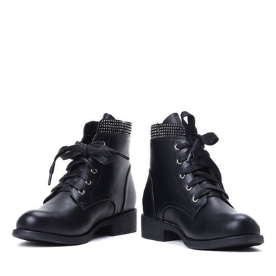 Czarne workery z gwiazdką Kaia - Obuwie