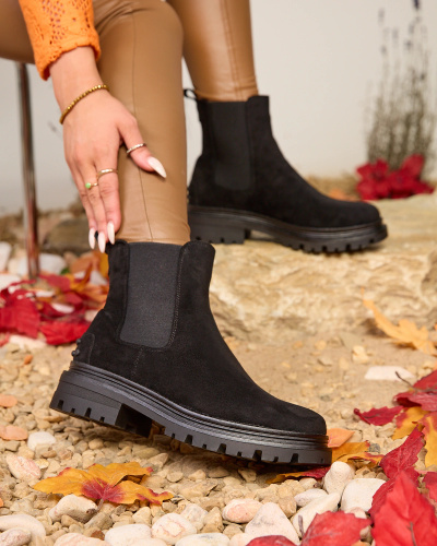 Royalfashion Cizme Comfy Walk izolate pentru femei negre