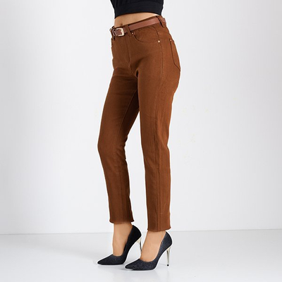 Pantaloni de dama maro cu curea - Îmbrăcăminte