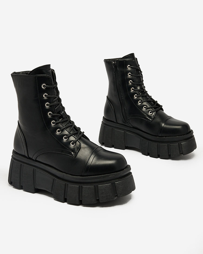 Royalfashion Cizme negre pentru femei cu platformă Baggers Ceminas