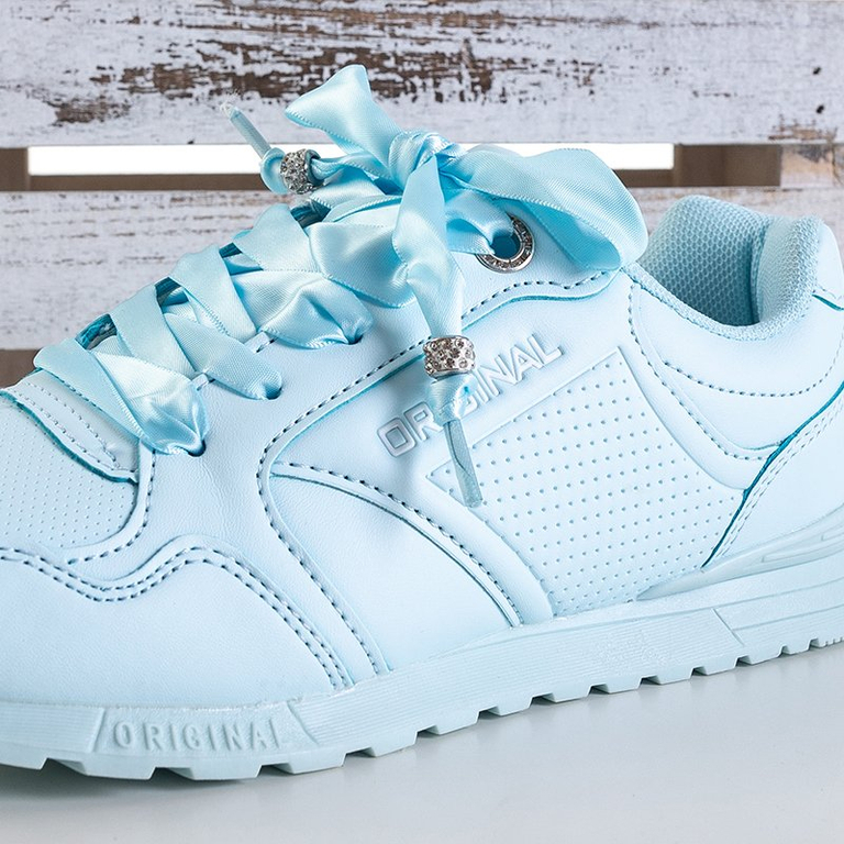 Încălțăminte sport de culoare albastru deschis pentru femei legată cu panglică Qavisa - Încălțăminte