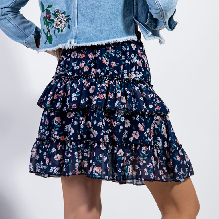 Fustă scurtă bleumarin cu florale florale - Îmbrăcăminte