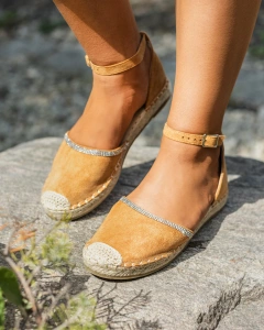 Royalfashion Espadrile de damă cu zirconii de culoare cămilă Rieta