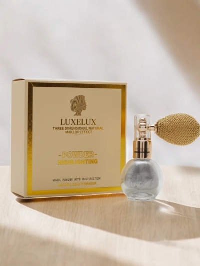 Luxelux Highlighter într-un flacon cu pompiță 03 2g