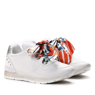 Białe tenisówki wiązane chustą Edith- Obuwie