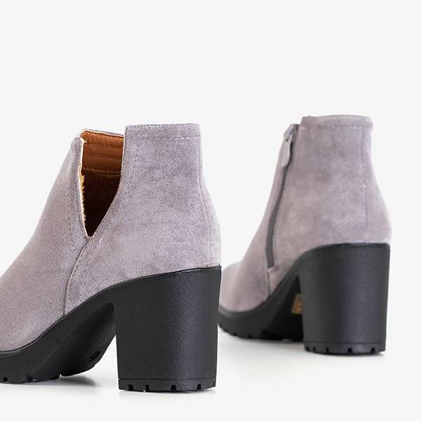 IEȘIRE Cizme de damă izolate gri deschis pe post Ryoko - Încălțăminte