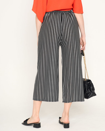 Pantaloni de damă din țesătură în dungi alb-negru - Îmbrăcăminte