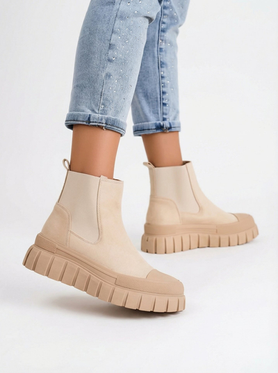 Cizmele scurte pentru femei de la Royalfashion Mietoo