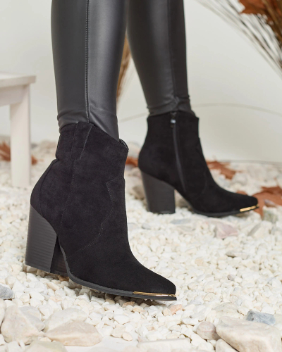 Royalfashion Cizme Diva Charms izolate pentru femei negre