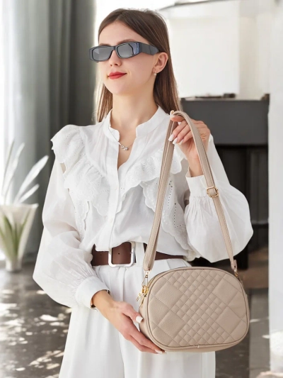 Geantă mică ovală pentru femei Royalfashion din eco-oulă