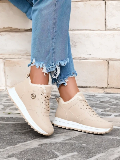 Royalfashion Pantofi sport pentru femei izolate bej Lahho