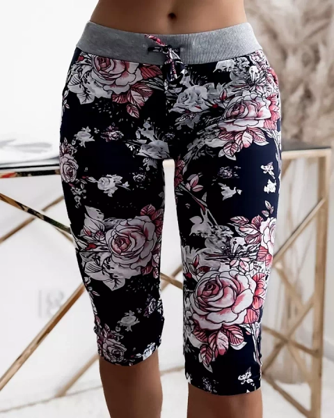 Pantaloni scurți 3/4 damă bleumarin și coral cu model floral PLUS SIZE - Îmbrăcăminte