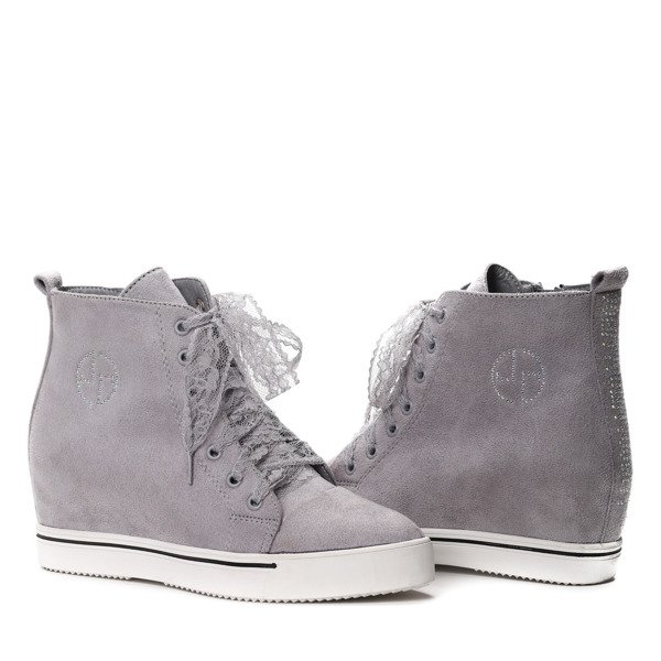 Szare sneakersy na krytym koturnie Berenice- Obuwie