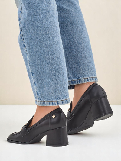 Mocasini Royalfashion pentru femei cu toc jos Kamelia