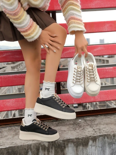 Sneakerii sportive pentru femei Royalfashion cu șireturi decorative Eone