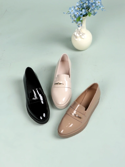 mocasini din piele lacuită Royalfashion pentru femei Arefel