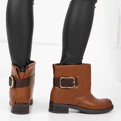 OUTLET Cizme din piele ecologică pentru femei, de culoare camel Tera - Pantofi