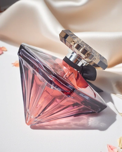 Apa de toaletă inspirată pentru femei La Nut Sparkle