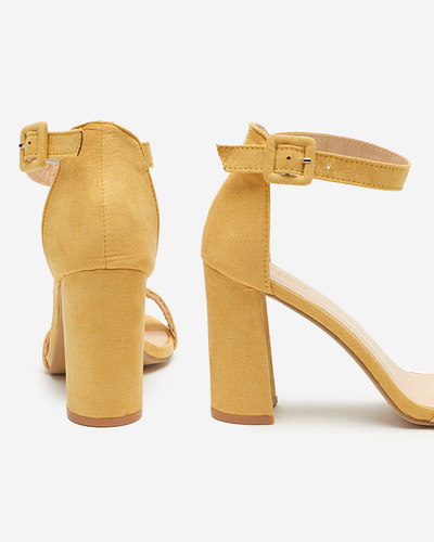 OUTLET Sandale galbene dama pe postul Mavine - Incaltaminte