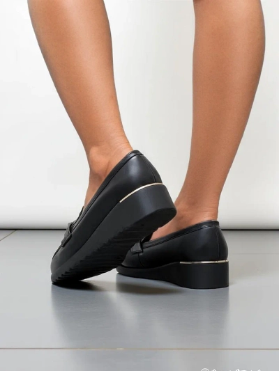 Mocasi de damă Royalfashion pe o platformă joasă Leffo